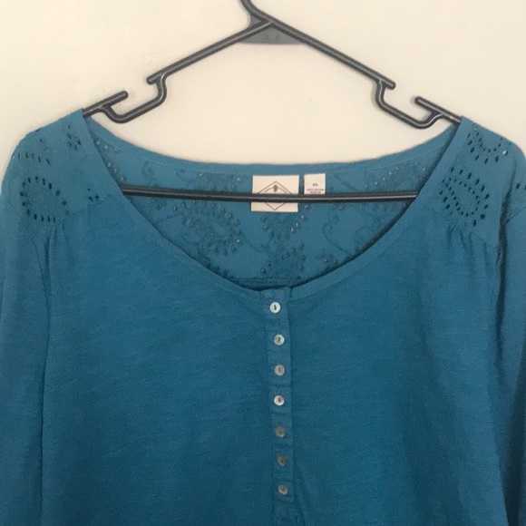 Cute teal color top from St John’s Bay!  Size XL - Picture 2 of 5